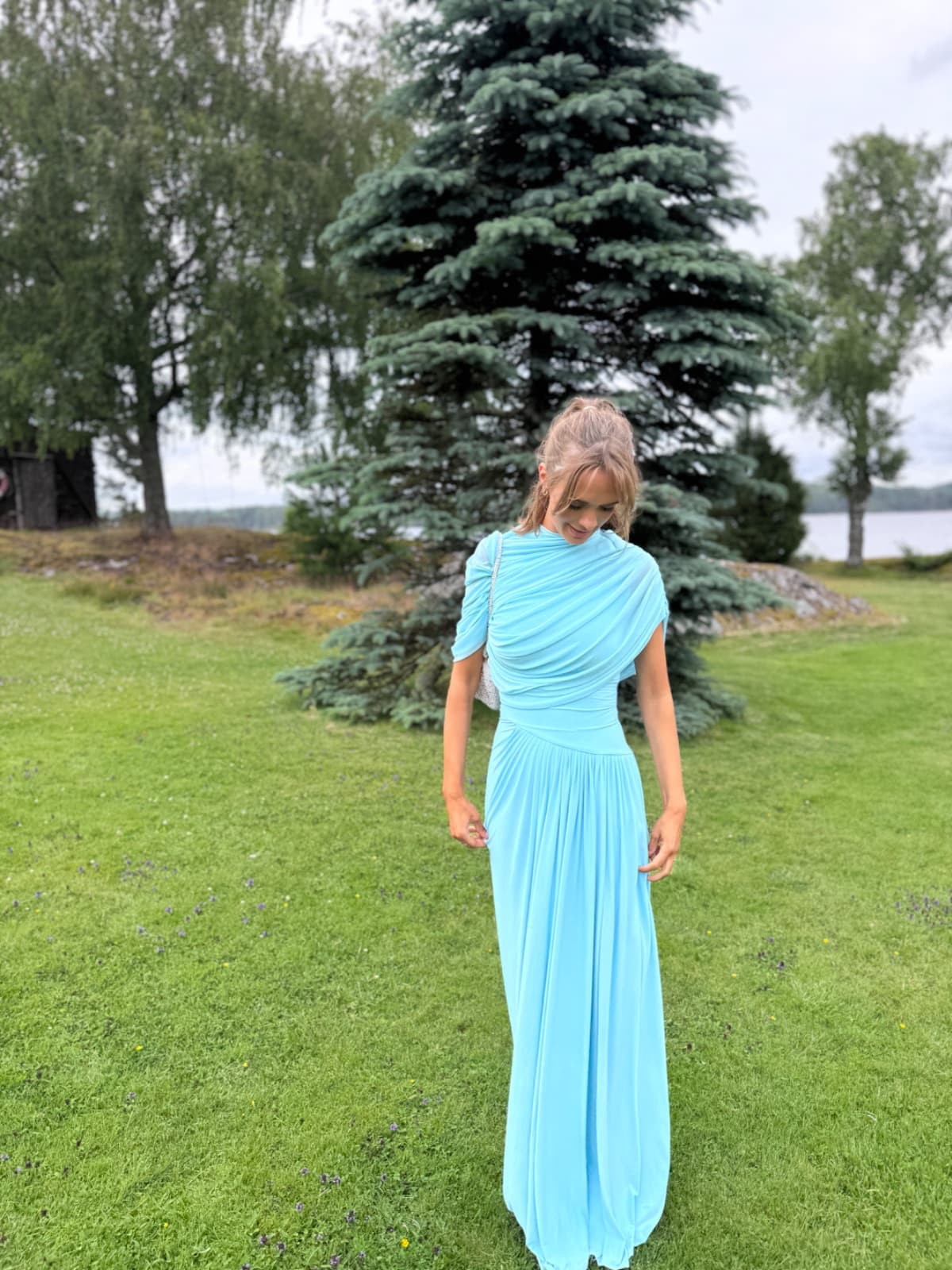 Lang kjole perfekt til bryllup 👗